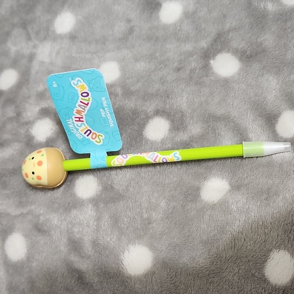 Squishmallows Blue & Purple Crayon Plush Keychain Duo And 3 Squishmallow Pens - Picture 8 of 10